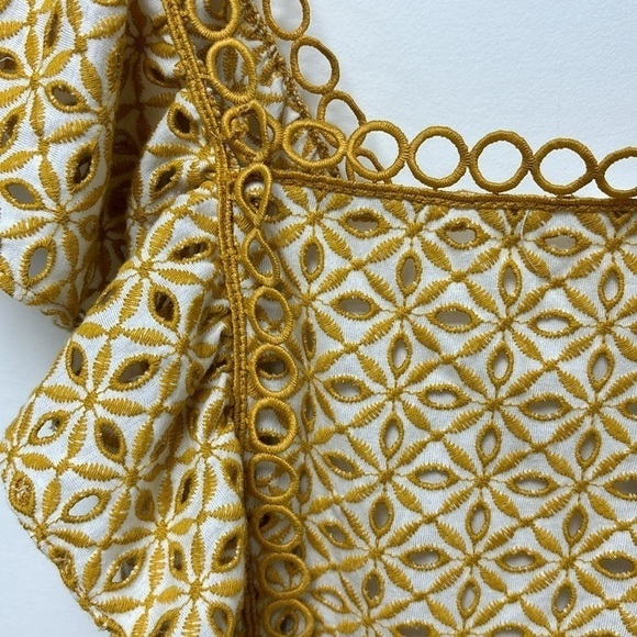 Topshop Yellow Eyelet Ruffle Mini Embroidered Dress size 6 - Picture 8 of 11